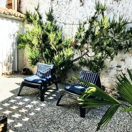 Charming House In Del Cid With Garden And Terrace 度假居 *