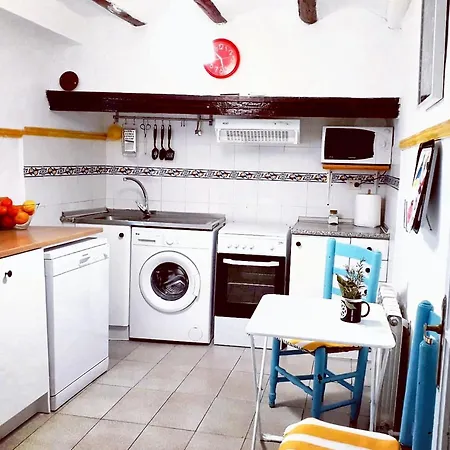 Σπίτι διακοπών Charming House In Del Cid With Garden And Terrace *