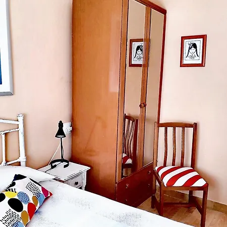 Charming House In Del Cid With Garden And Terrace El Poyo