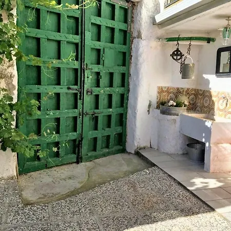 Σπίτι διακοπών Charming House In Del Cid With Garden And Terrace El Poyo