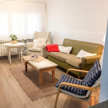 Charming House In Del Cid With Garden And Terrace * El Poyo