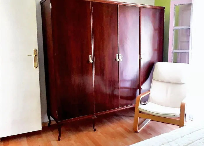 Charming House In Del Cid With Garden And Terrace בית נופש El Poyo