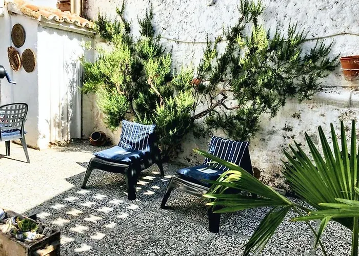 Charming House In Del Cid With Garden And Terrace בית נופש *